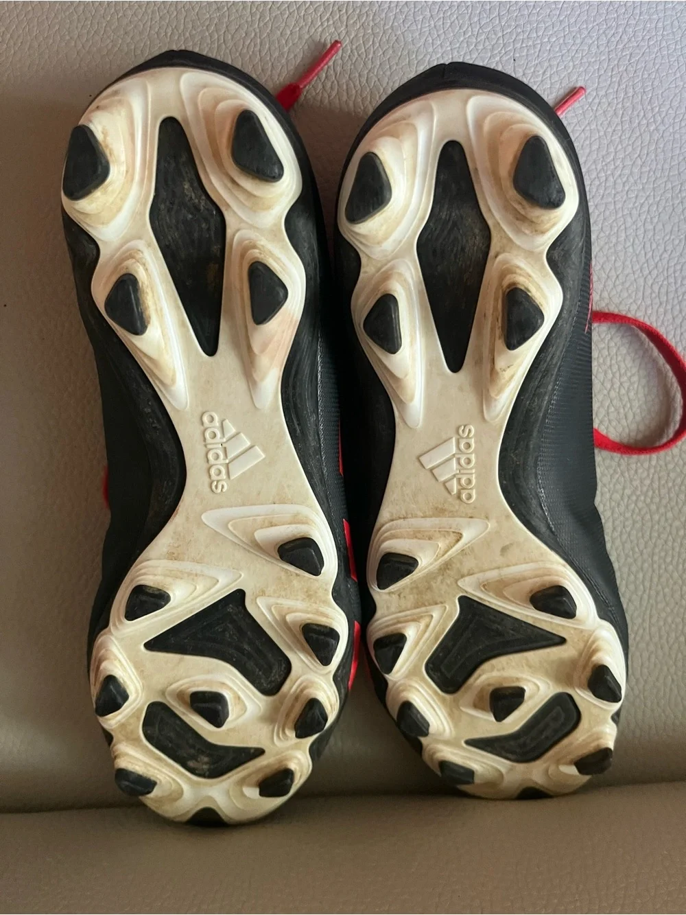 Adidas Kids' Predator Soccer Cleats in Black and Red Size 4